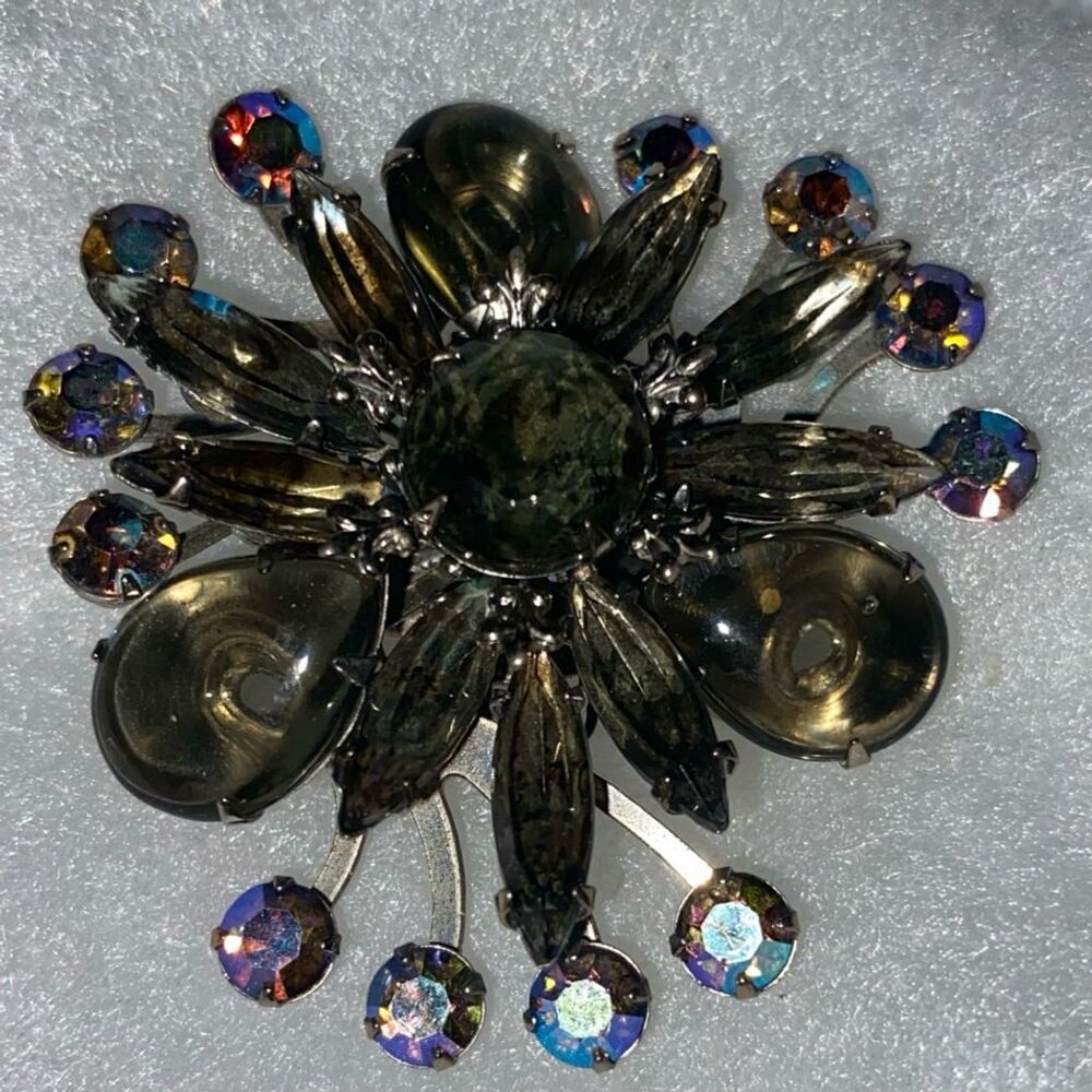 Vintage Aurora Borealis & Smoky Gray Rhinestone Flower Brooch